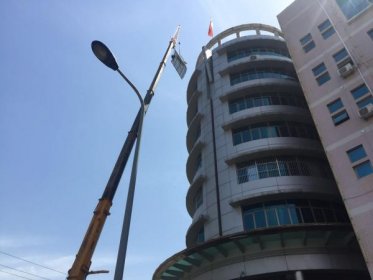 济南：市中区十六里河辖区又深夜看免费网站两处楼顶标识